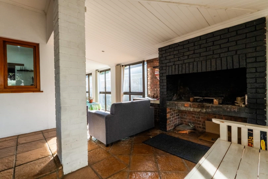 To Let 3 Bedroom Property for Rent in Denneburg Western Cape